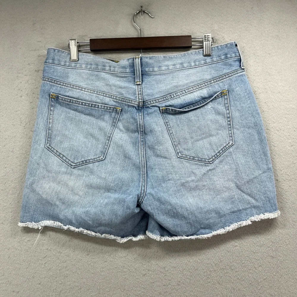 J.Crew Denim Shorts Womens 30 Light Wash Distressed Raw Hem Ripped Casual Beach